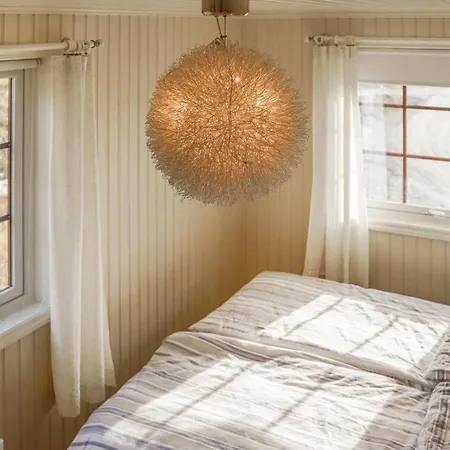 بيت للعطل 5 Bedroom In *
