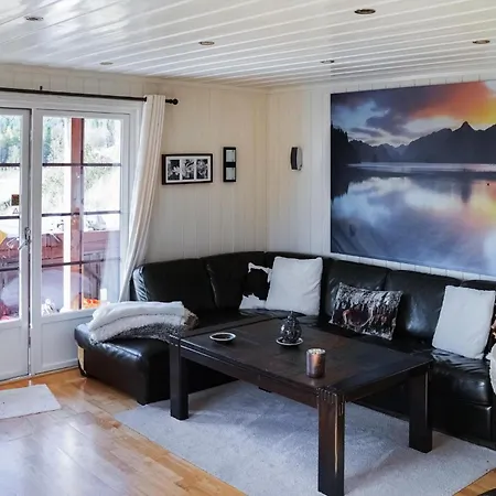 Σπίτι διακοπών 5 Bedroom In